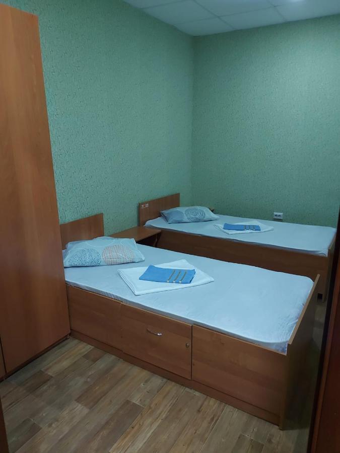 Мини-Отель "Алатау",Хостел Павлодар Экстерьер фото
